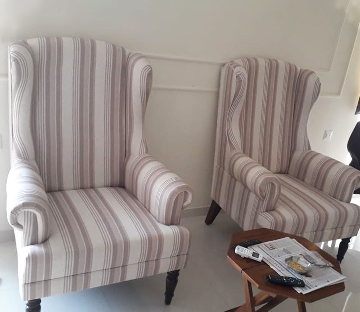 Buy chairs online at best price in Bangalore, Mumbai, Chennai