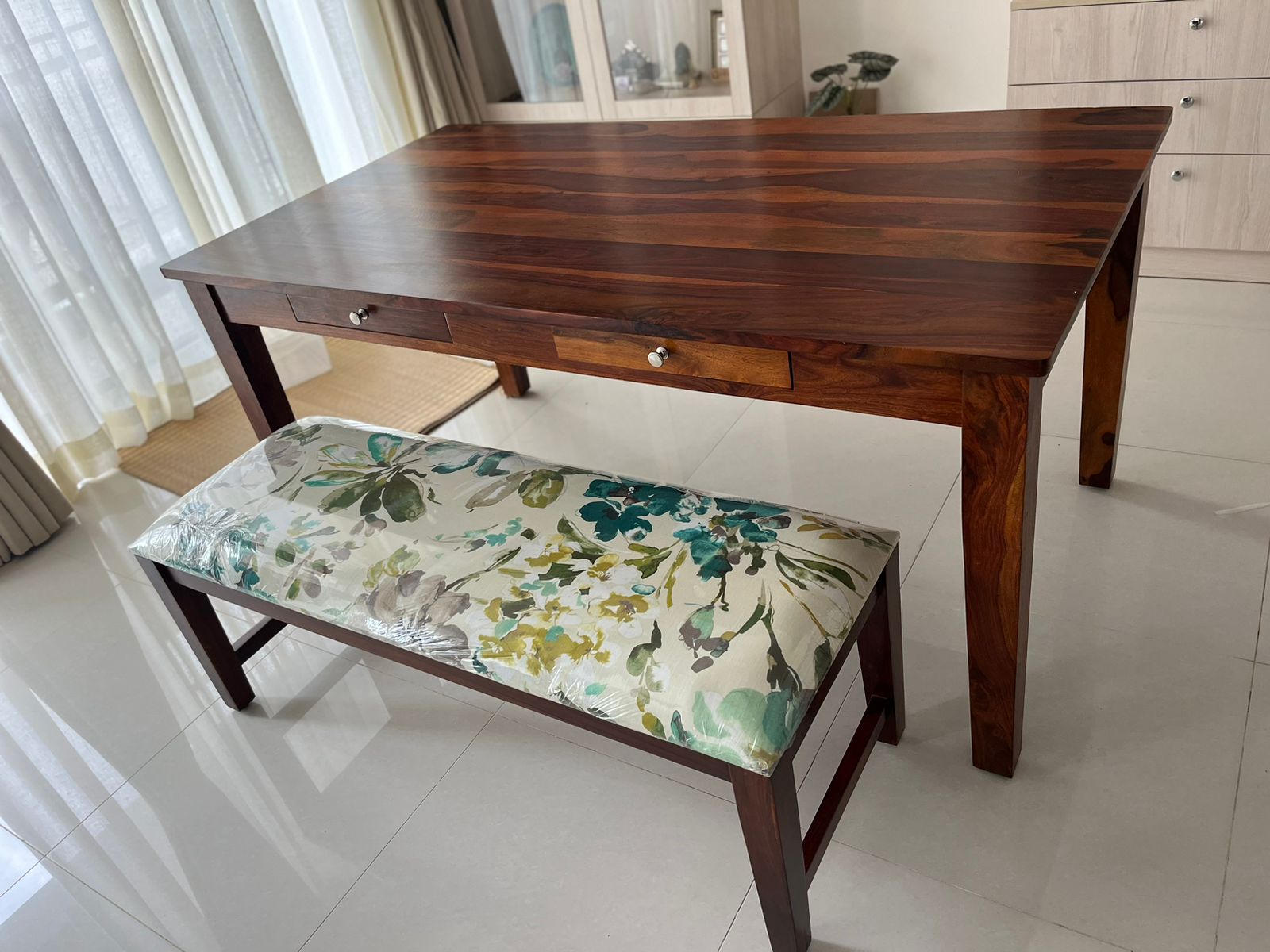 Buy Table Online at best price in bangalore, delhi, mumbai