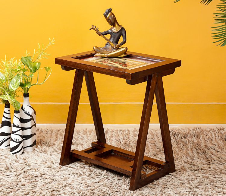 Tulip Table for Laptop - stylish and practical laptop table for home office