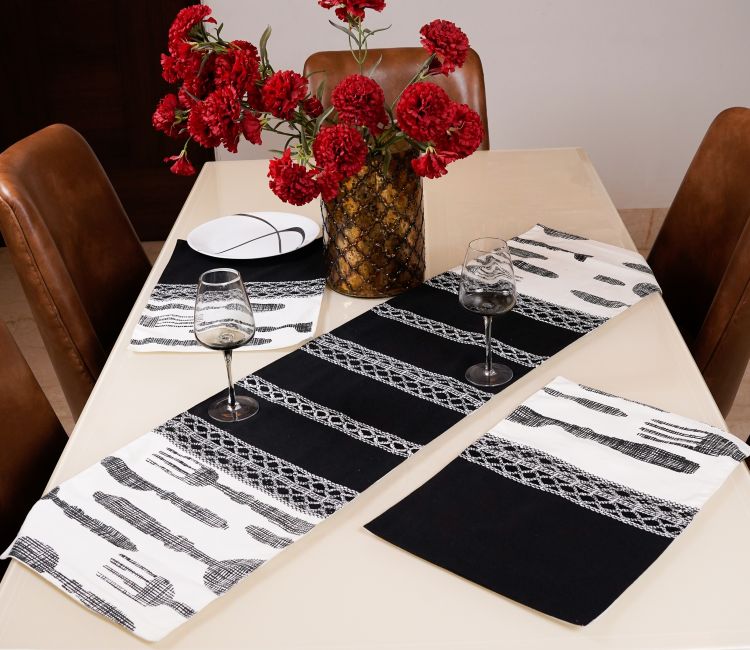 Black and White Classic With Soft Cotton Rayon Fabric Table Placemats and Runner - Set Of 7 Handmade Madur Kathi Natural Fibre Grey Yellow Placemats and Table Runner - Set of 7