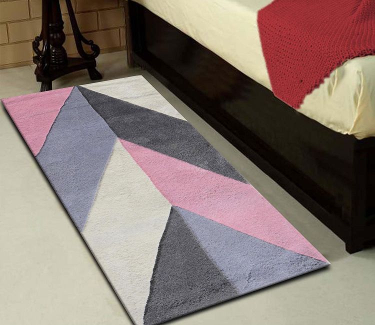 Pink Geometric Hand Tufted Wool Runner (22 x 55 inches)