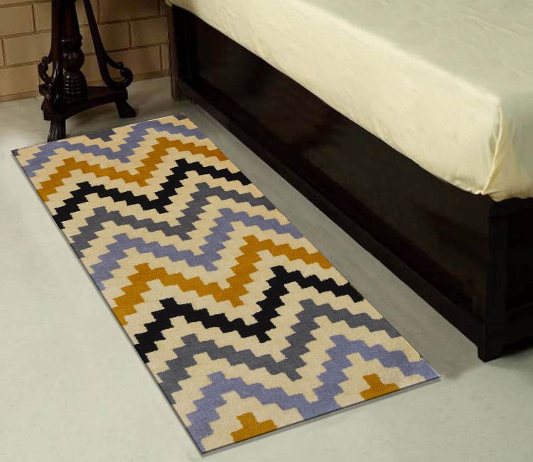 Yellow Geometric Hand Tufted Wool Runner (22 x 55 inches)