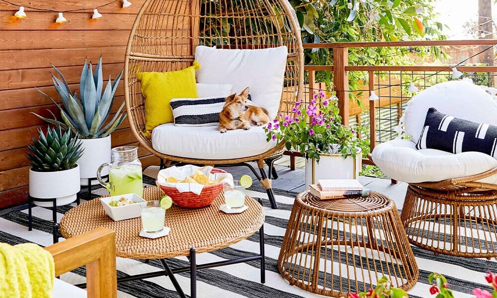 7 Stylish Rooftop Decorations: How To Create a Beautiful Cafe-Like Terrace at Home?
