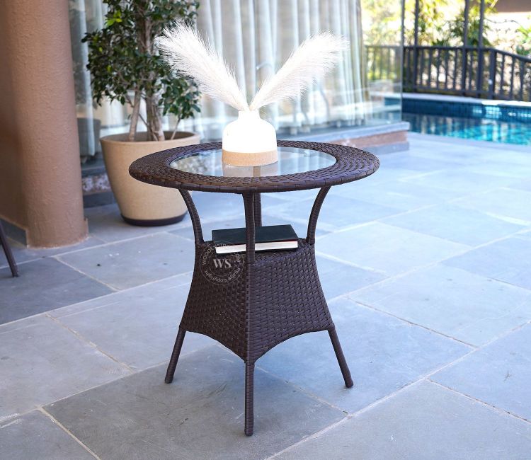 Sienna Round Outdoor Garden Table (Brown)
