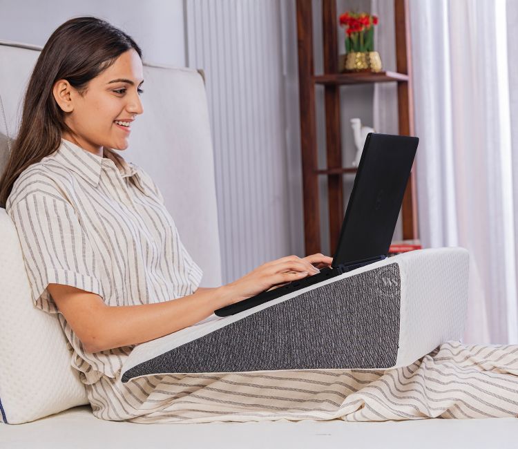 Mountmist Memory Foam Wedge Pillow for Sleeping &amp; Acid Reflux Relief | Wedge Memory foam pillow
