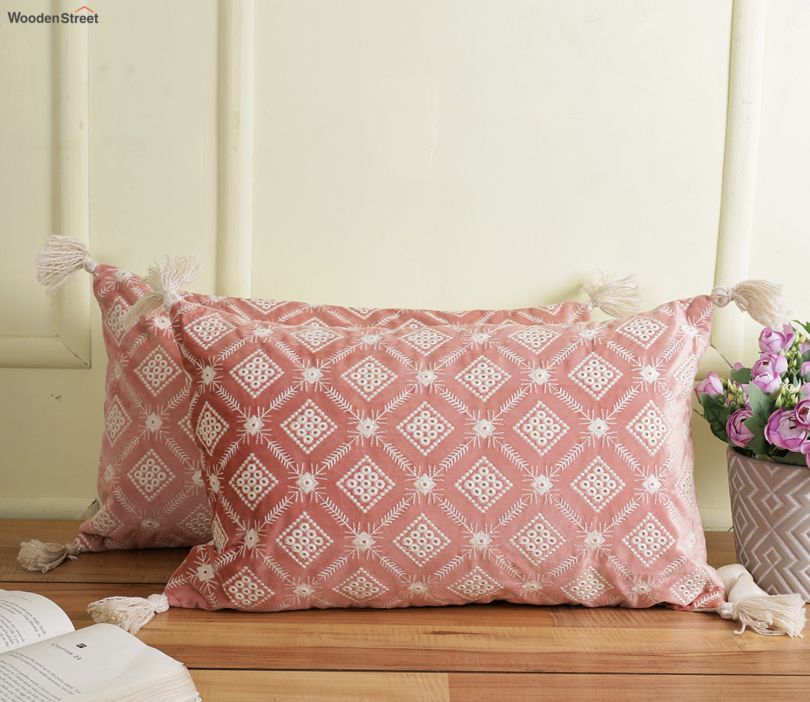 latest furnishing items like Cushion Covers
