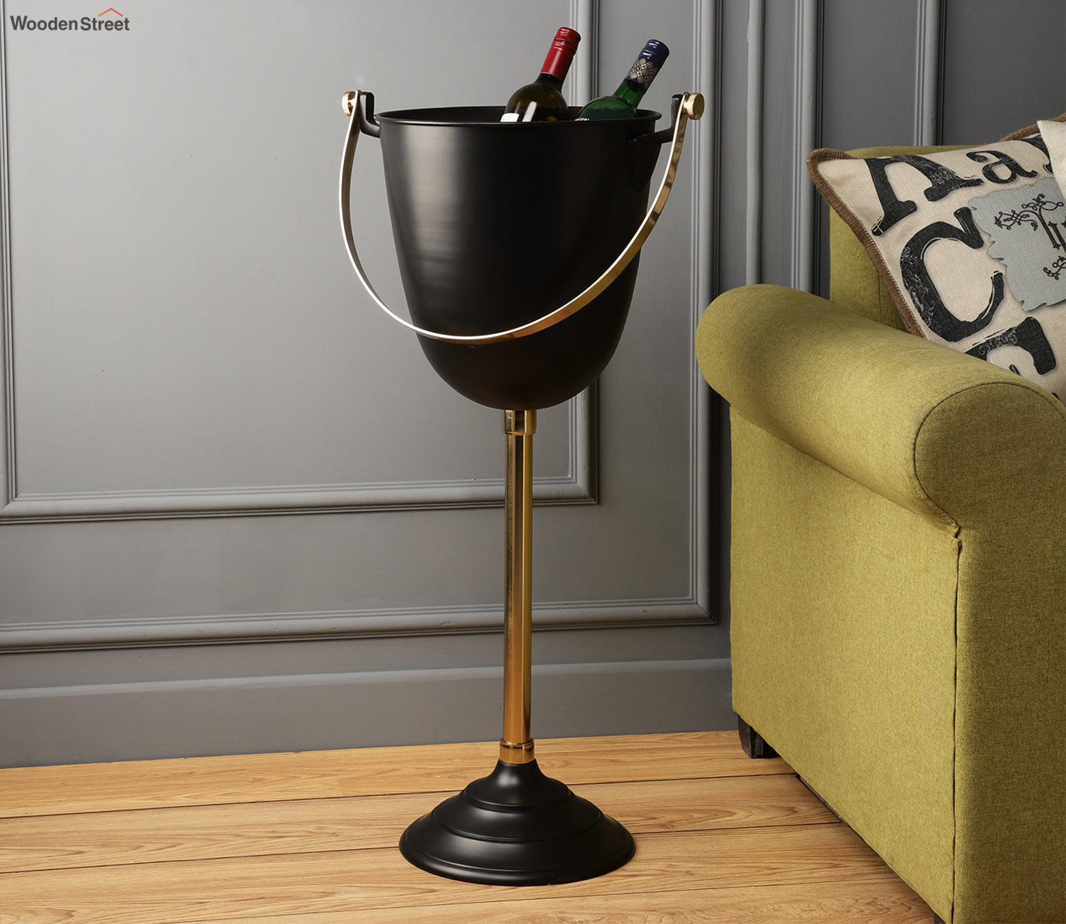 Ava Floor Bucket