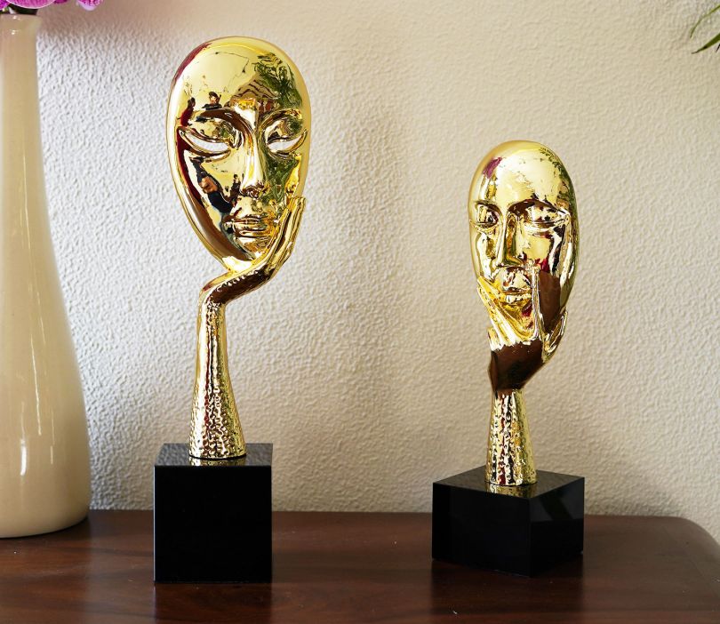 Showpieces