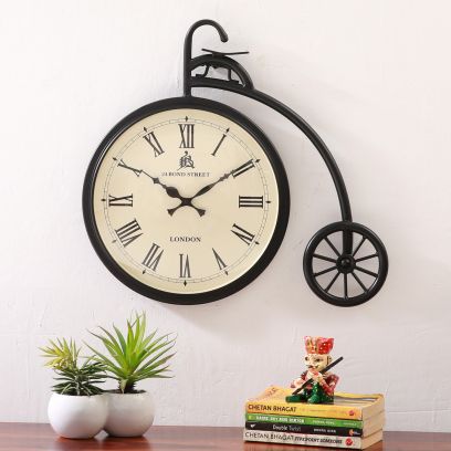 Wall Clock | bedroom furniture | online bed furniture | bedroom furniture stores in India