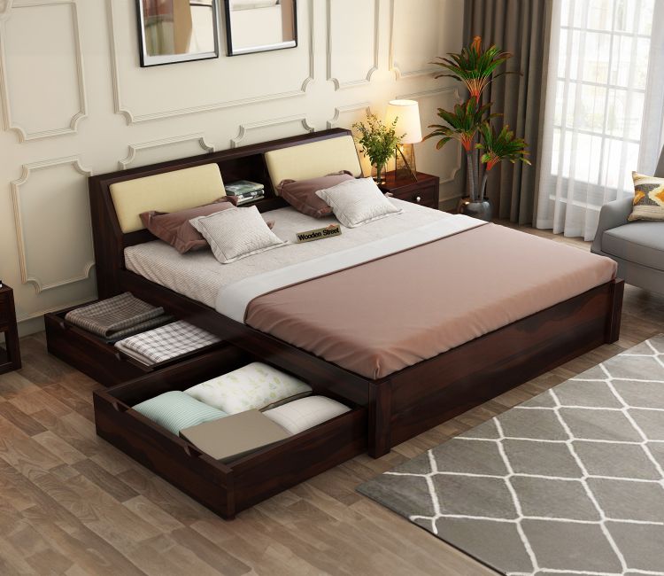 Bed with shelves 