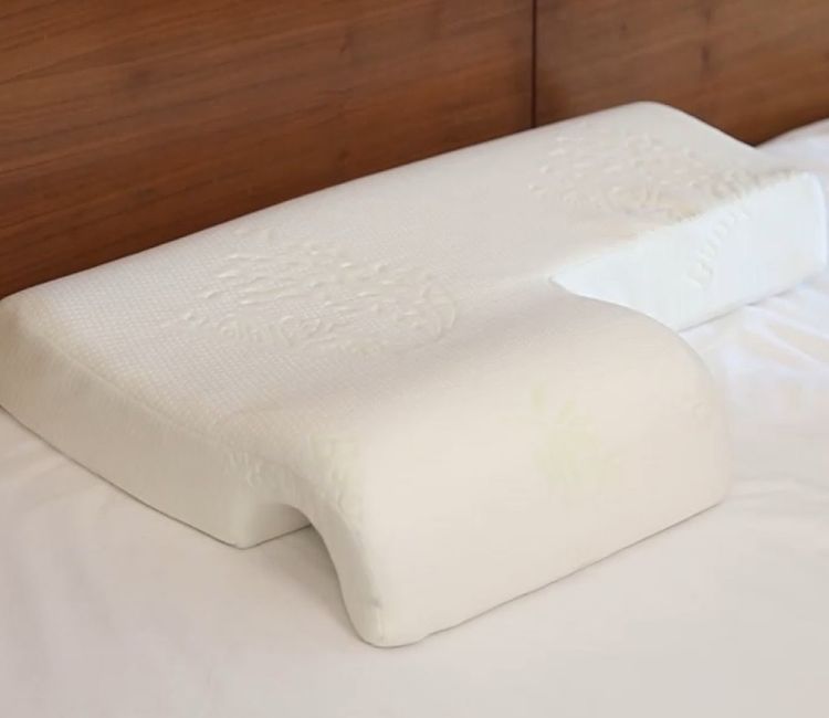 Buy Soft Microfiber Cotton Sleeping Pillow Set Online | Pillows for Bed Online India